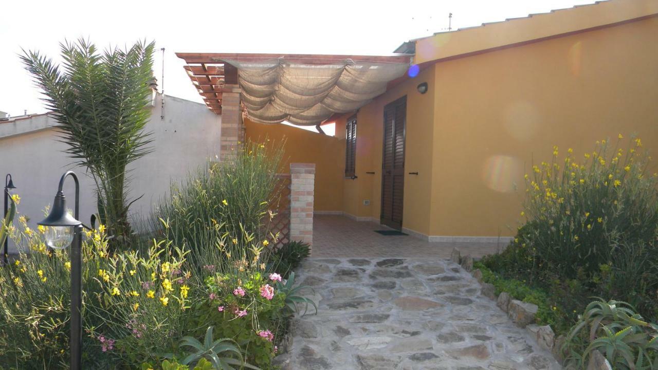 Villetta Albachiara Sant' Antonio di Santadi Exterior photo